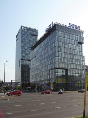 UPRAVNA ZGRADA ERSTE BANKE I EUROTORANJ